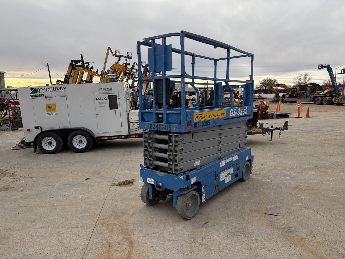 2018 Genie GS-3232-2
