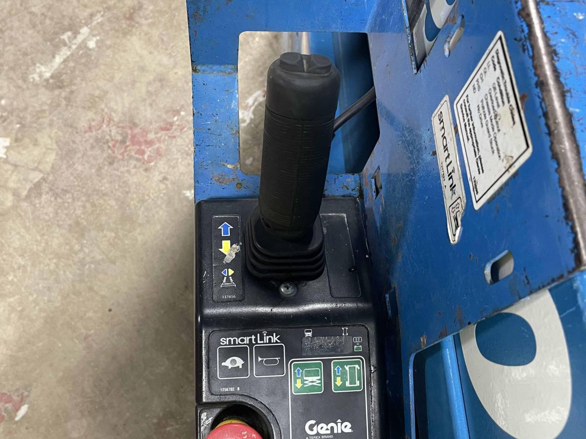2017 Genie GS-1930