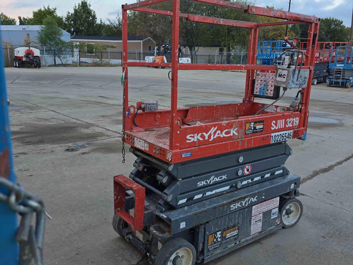 2017 Skyjack SJ3219-3
