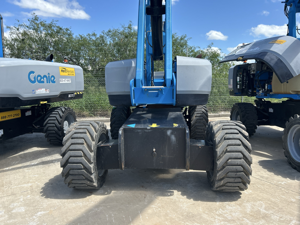 2019 Genie S-85XC-2