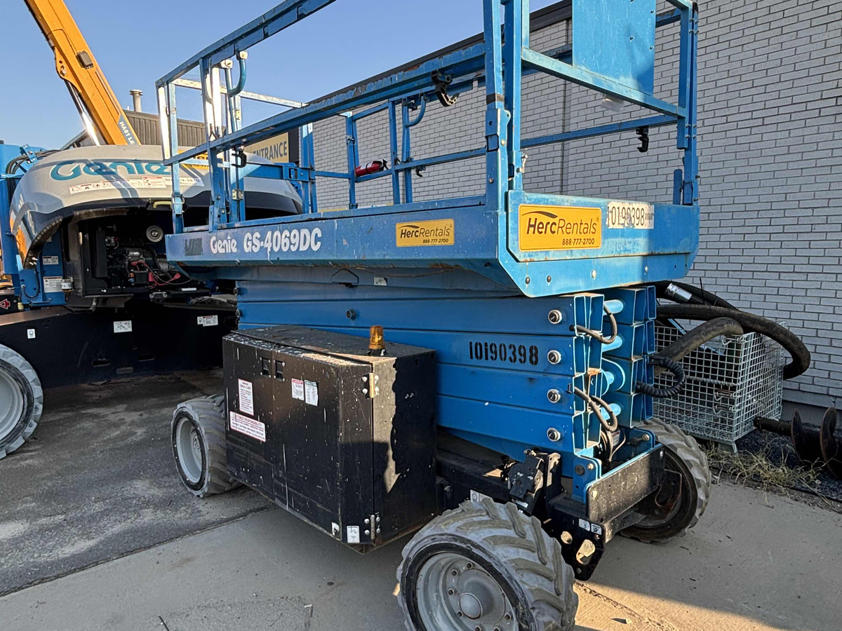 2016 Genie GS-4069 DC-2