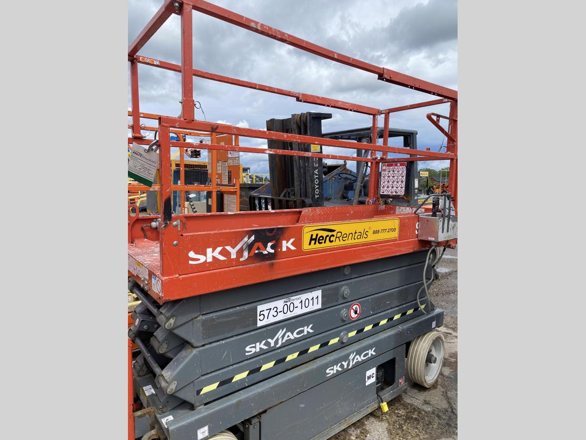 2016 Skyjack SJ3226
