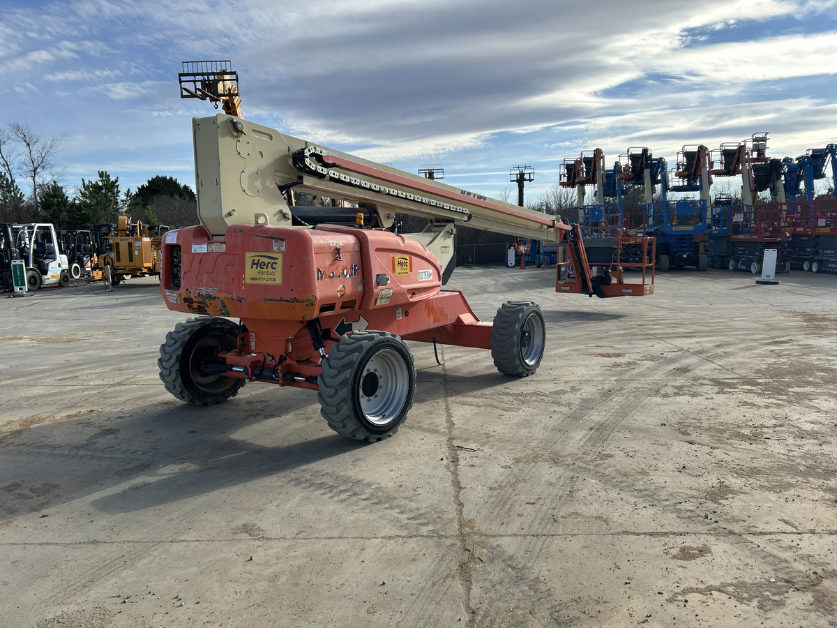 2015 JLG M600JP-2