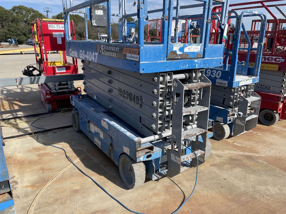 2018 Genie GS-4047-4