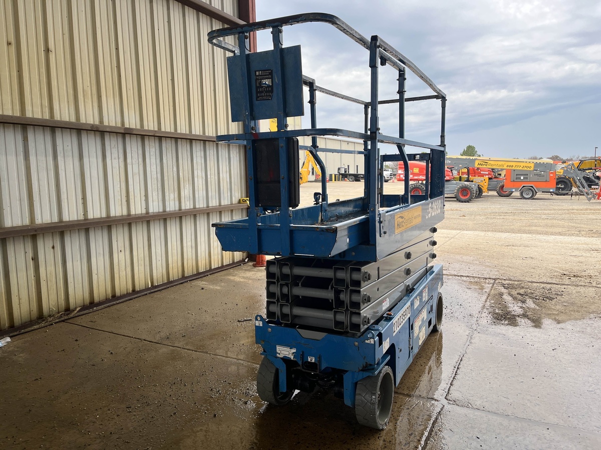 2018 Genie GS-2632-5