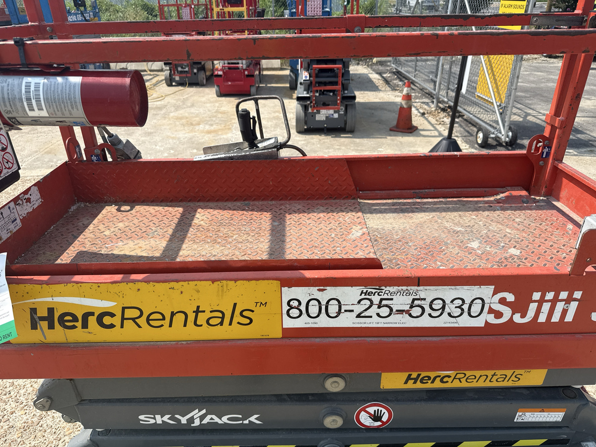 2019 Skyjack SJ3219-7