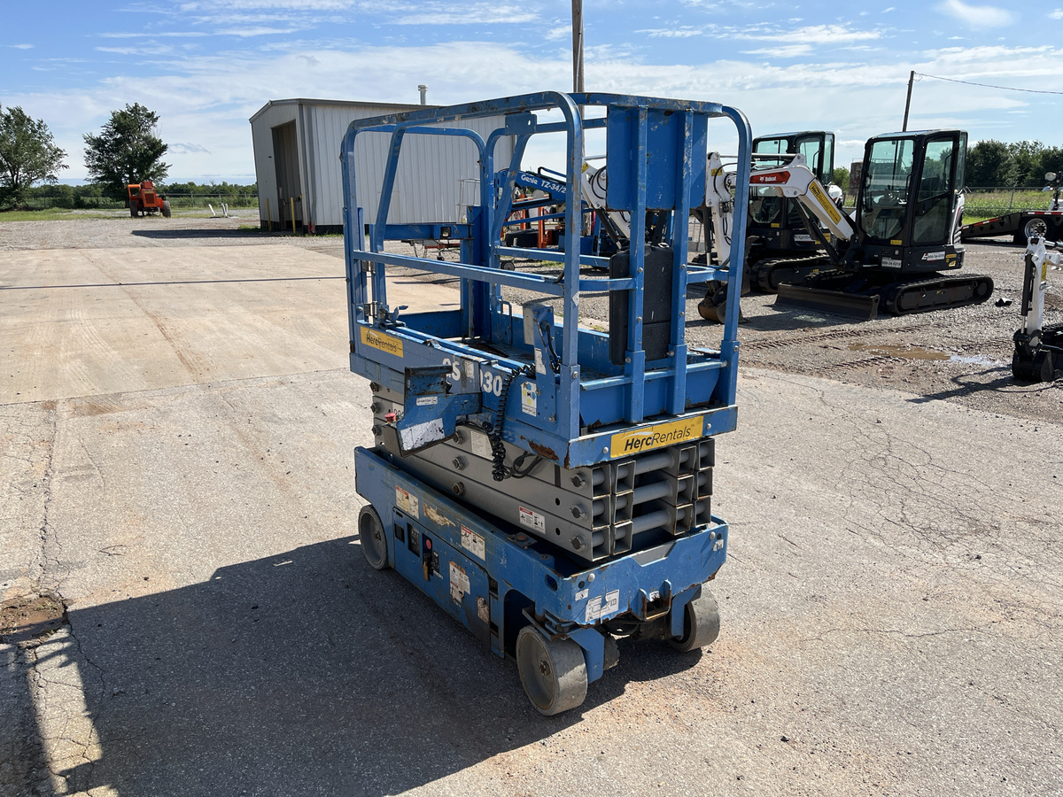 2019 Genie GS-1930-4
