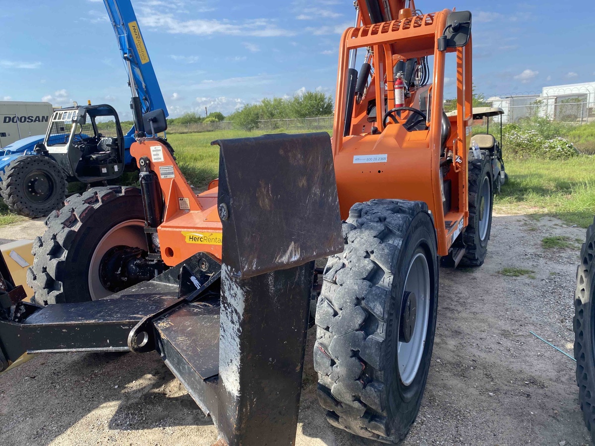 2020 SkyTrak 10042-6