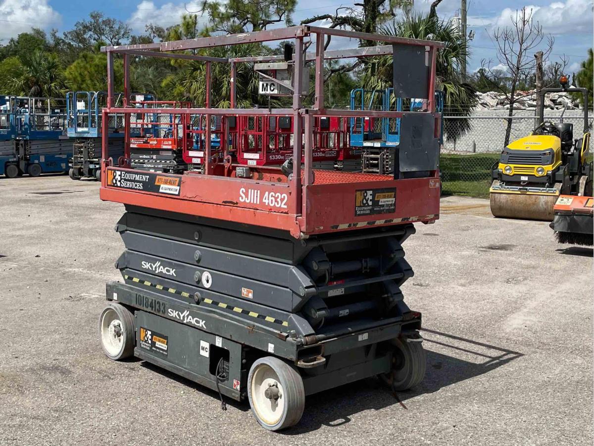 2015 Skyjack SJ4632