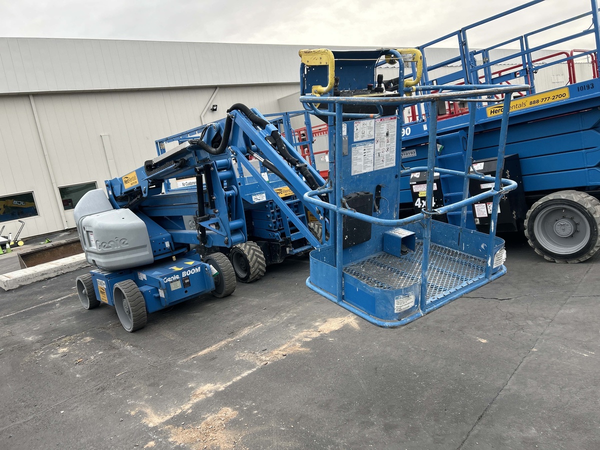 2017 Genie Z-40/23 N