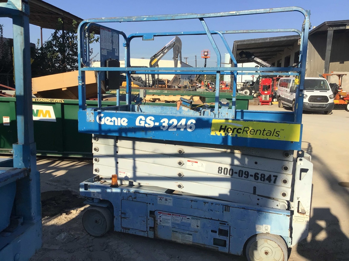 2016 Genie GS-3246-6