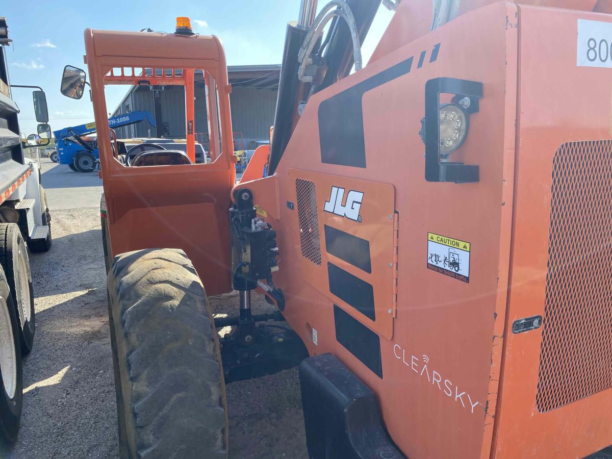 2019 SkyTrak 10042