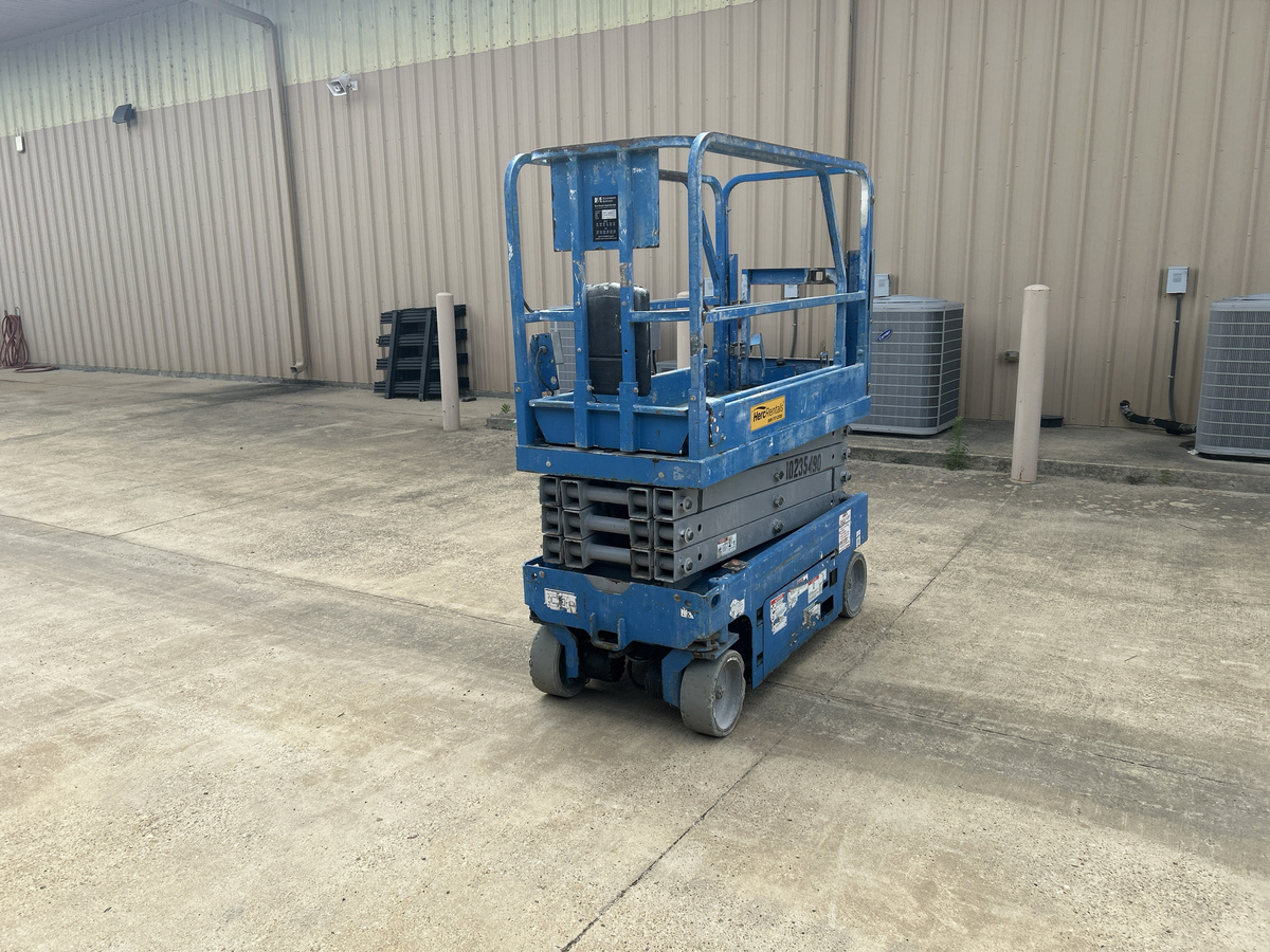 2018 Genie GS-1930-4