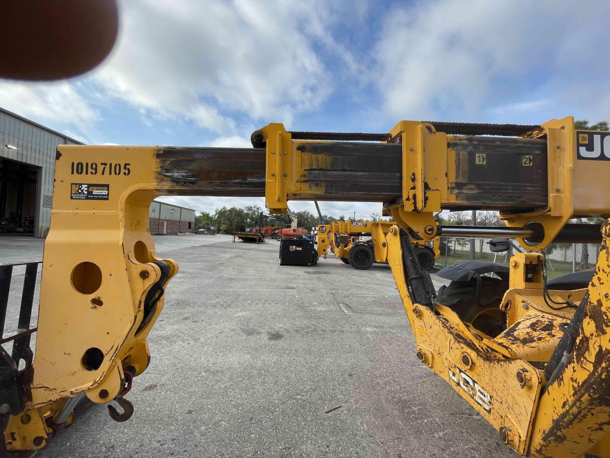 2016 JCB 512-56