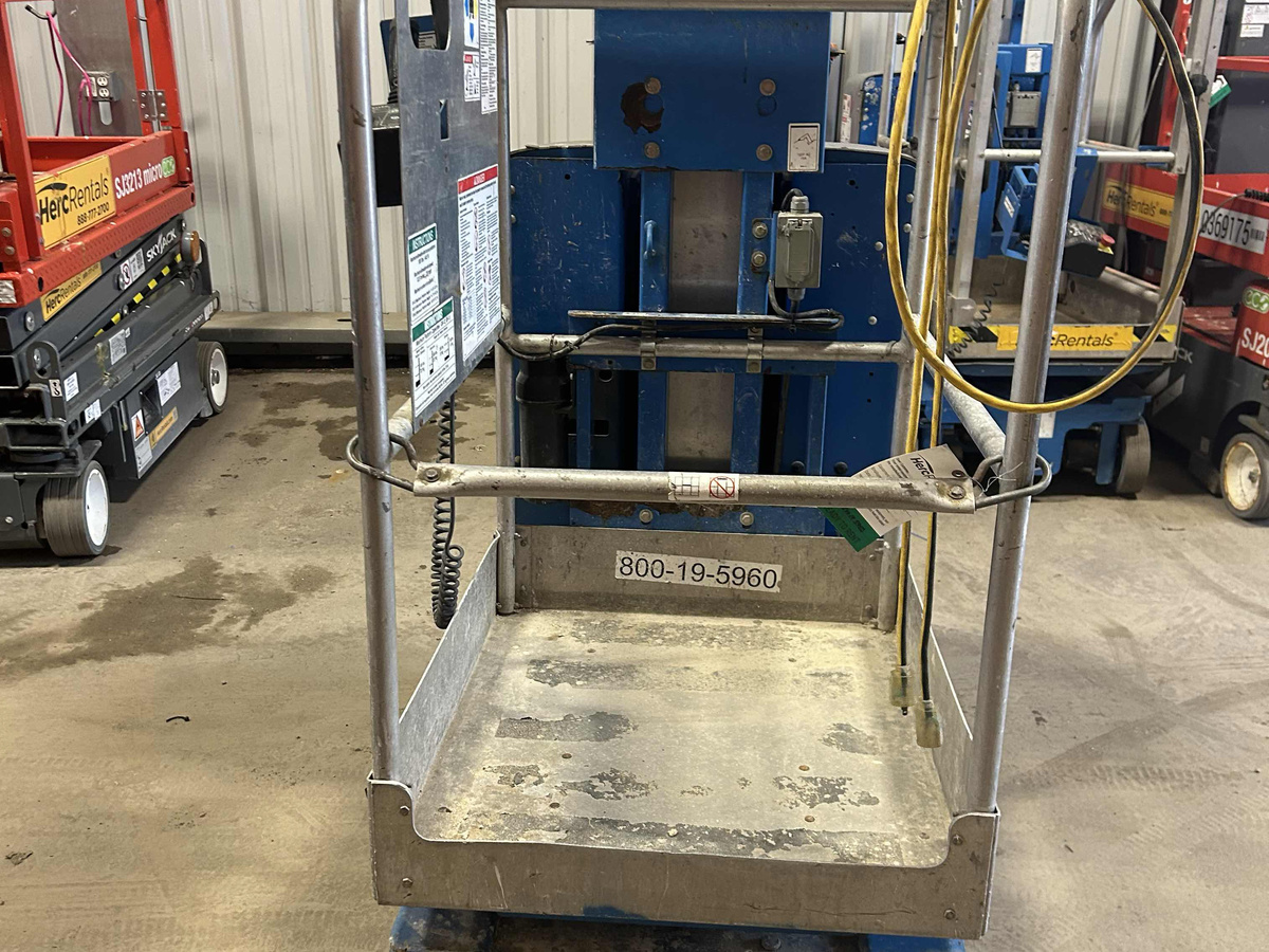 2018 Genie GR-12-3