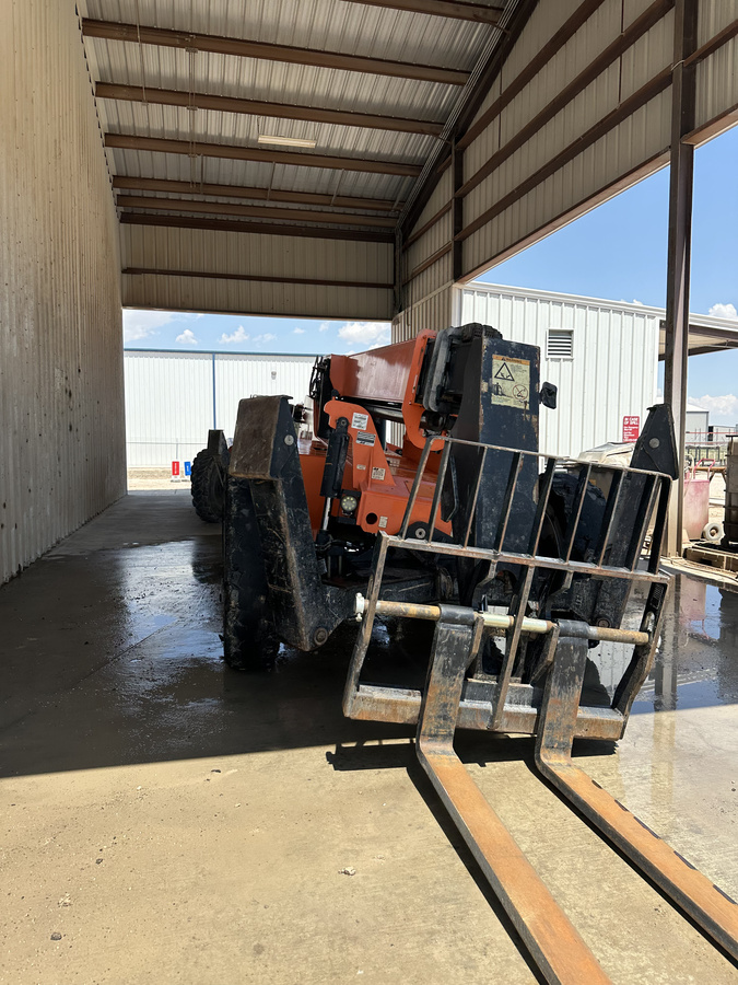 2020 SkyTrak 10042-4