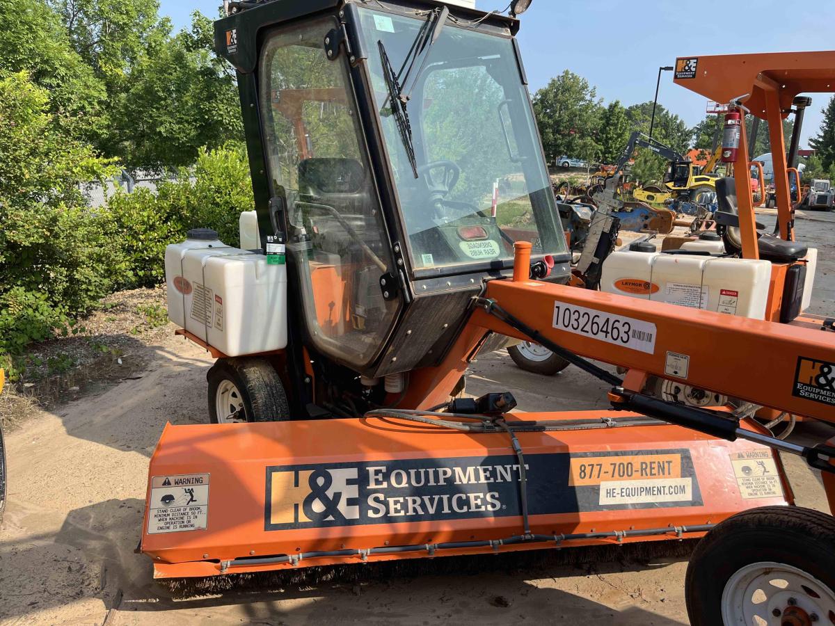 2021 LayMor SM300-5