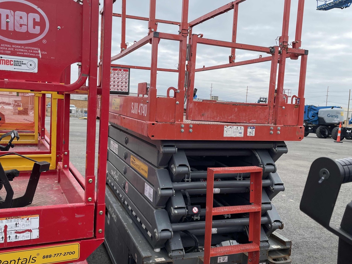 2019 Skyjack SJ4740-2