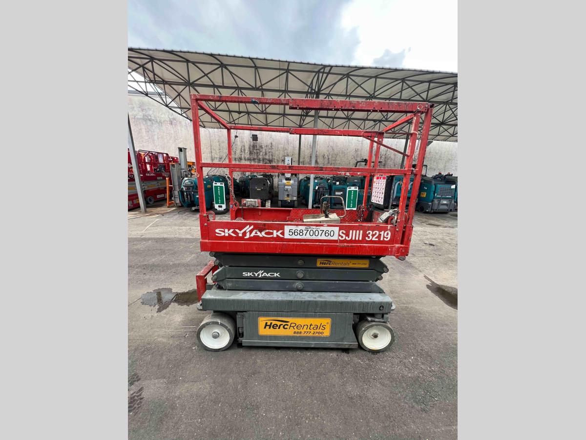 2017 Skyjack SJ3219