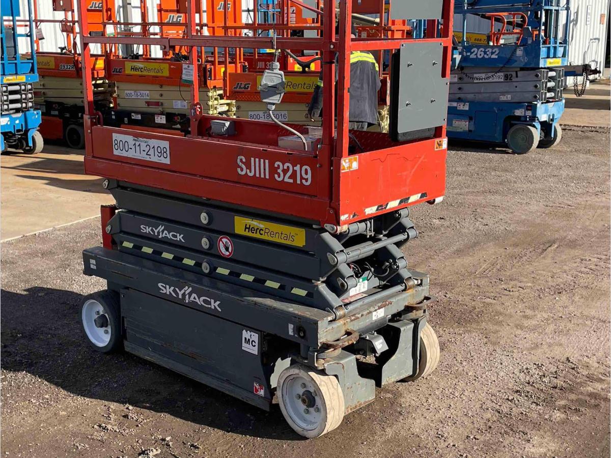 2016 Skyjack SJ3219