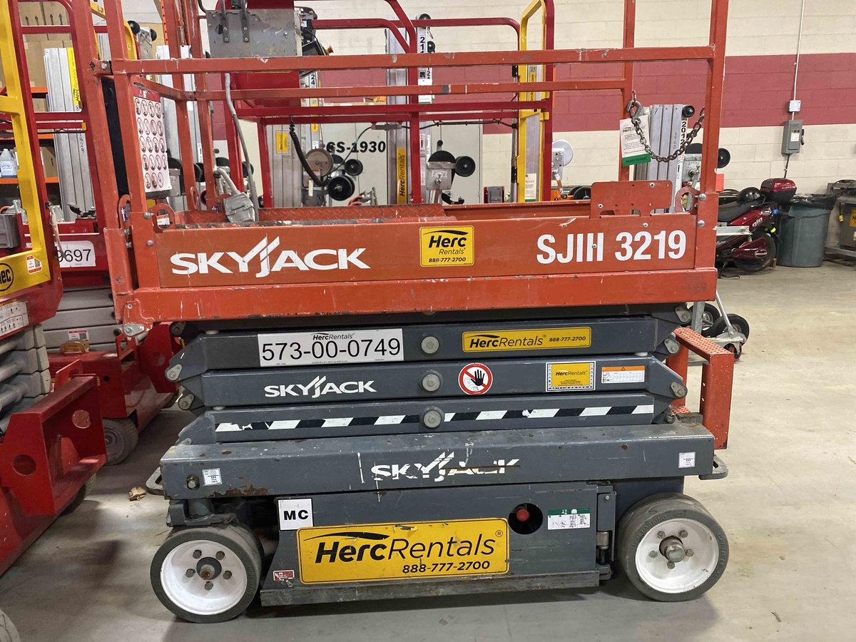 2017 Skyjack SJ3219-1