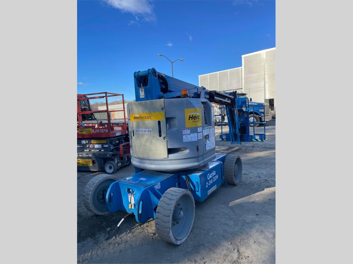 2015 Genie Z-34/22 N