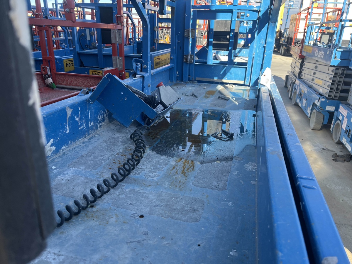 2018 Genie GS-3232-3