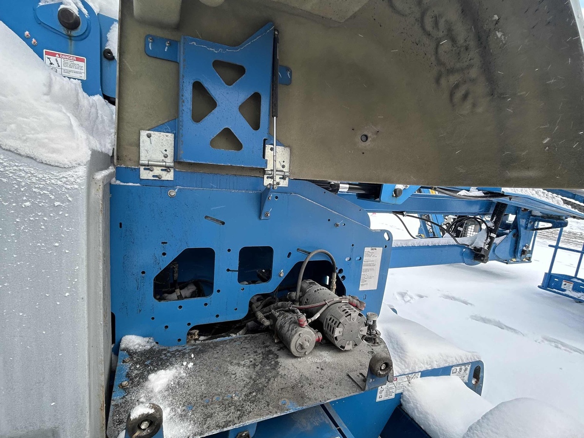 2016 Genie Z-45/25J-4
