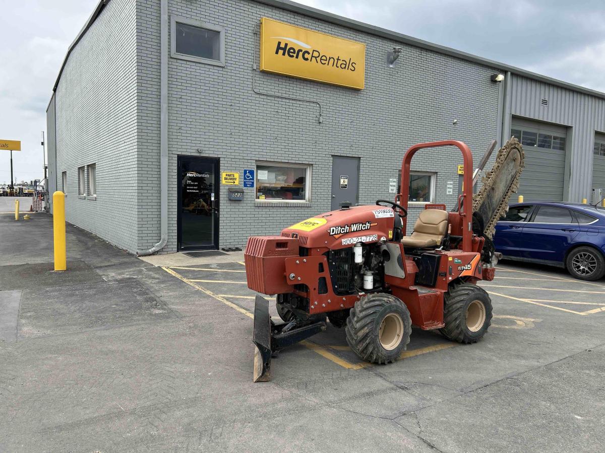 2018 Ditch Witch RT45