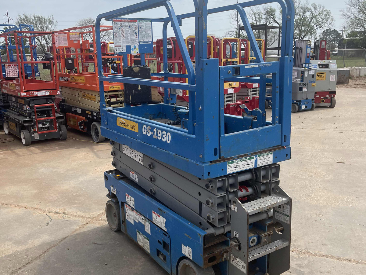 2019 Genie GS-1930