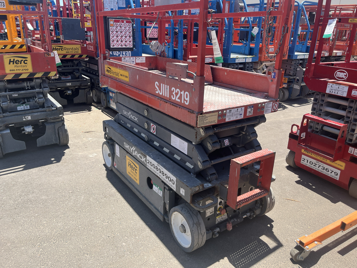 2019 Skyjack SJ3219