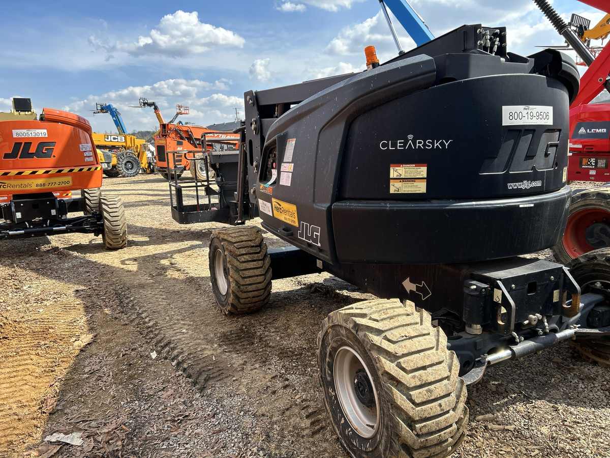 2018 JLG 450AJ-2