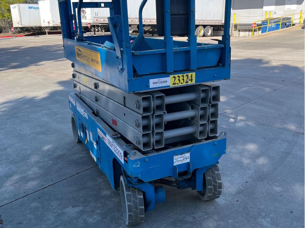 2018 Genie GS-2632