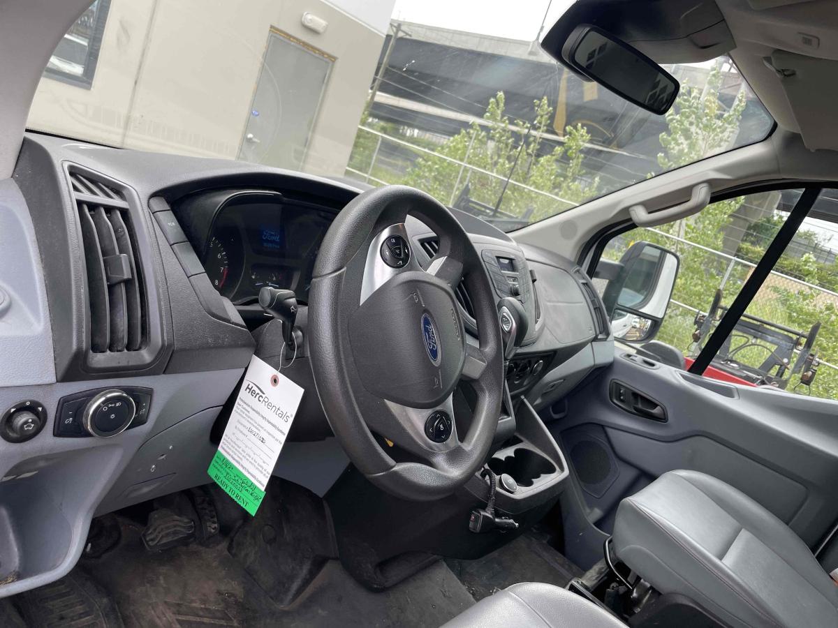 2019 Ford Transit 250-5