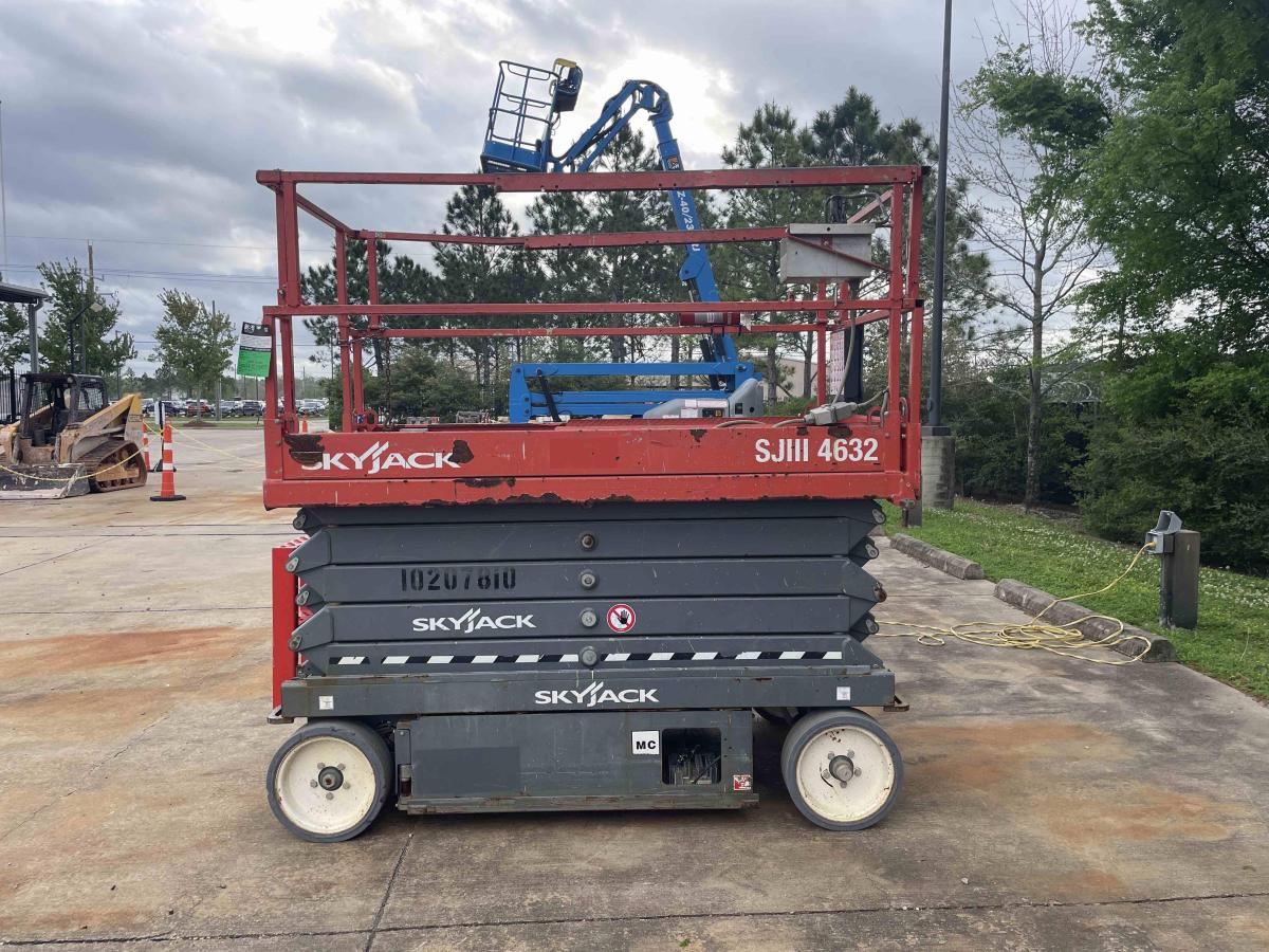 2017 Skyjack SJ4632