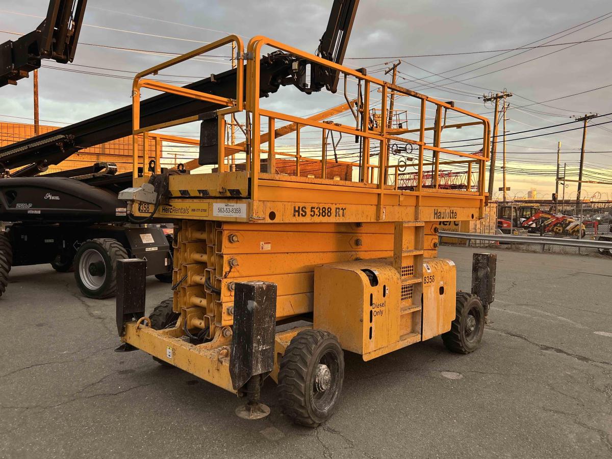 2016 Haulotte HS5388 RT