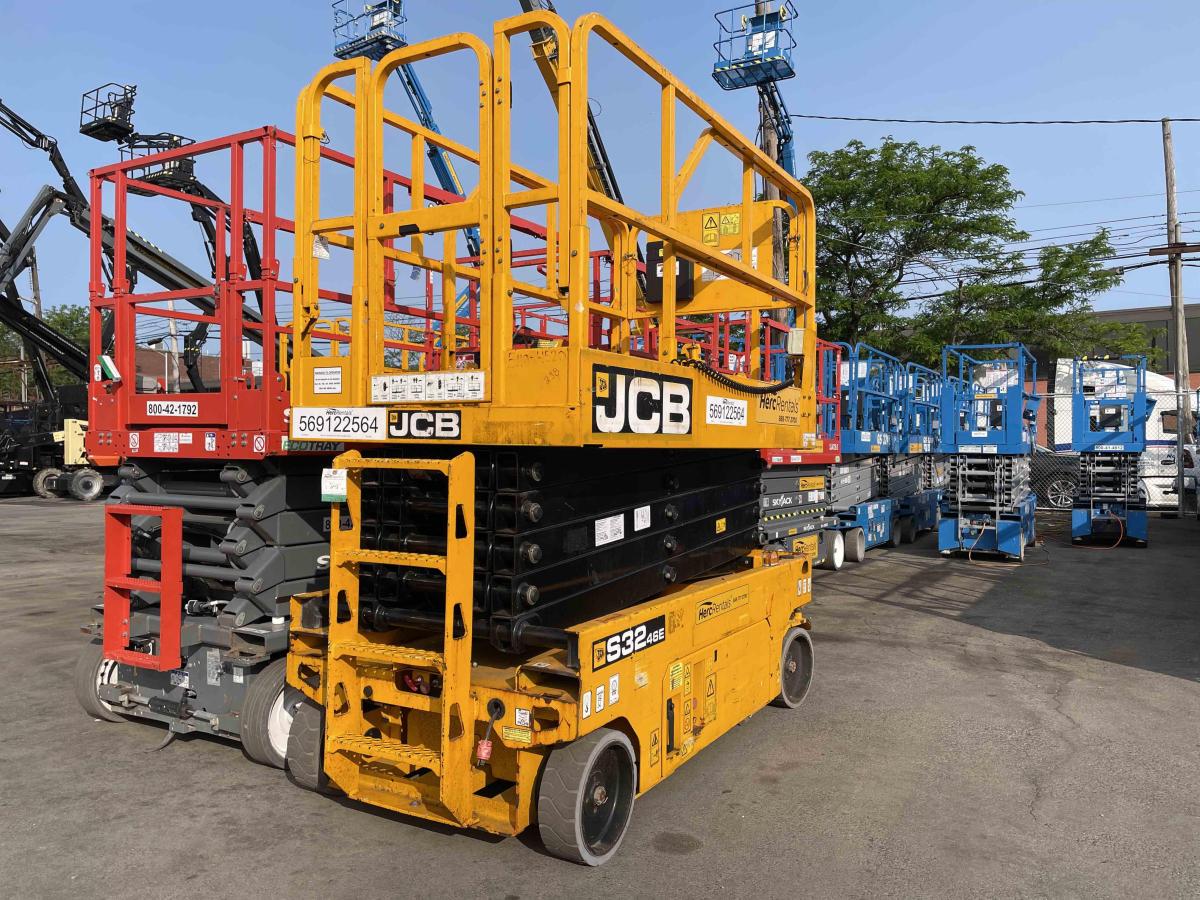 2020 JCB S3246E-2