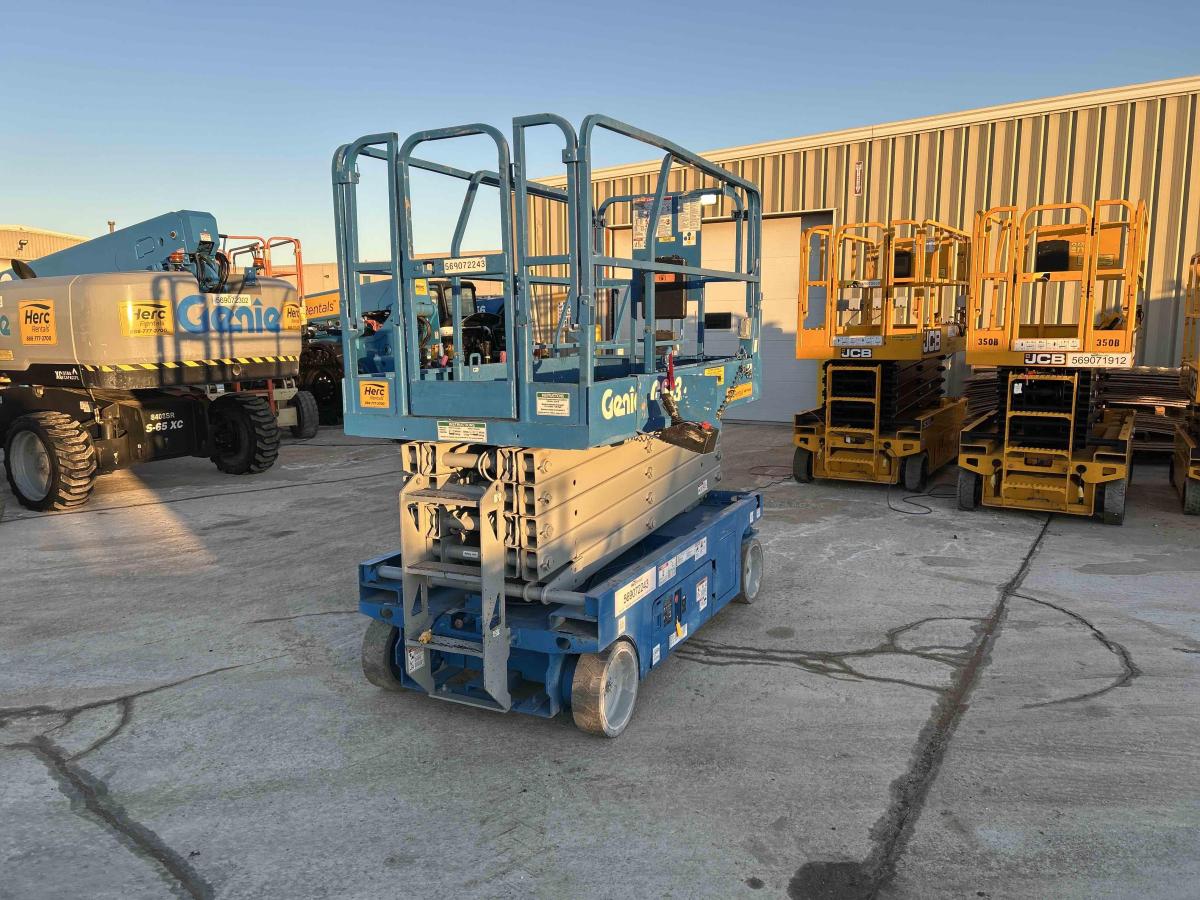 2013 Genie GS-3246