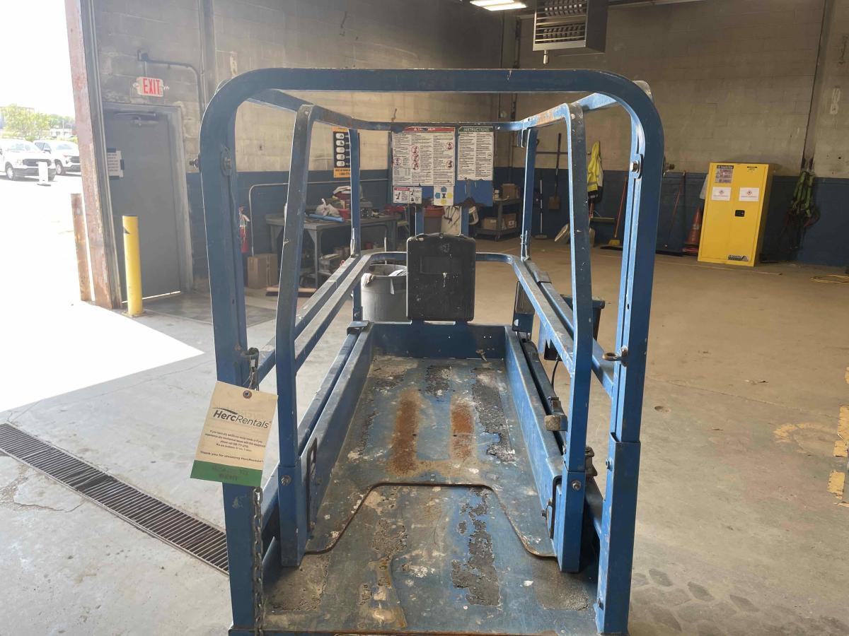 2018 Genie GS-1930-4