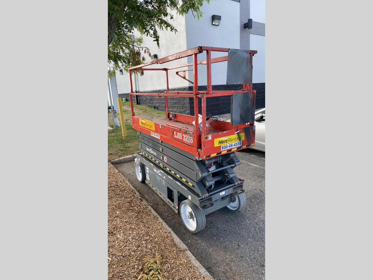 2015 Skyjack SJ3226