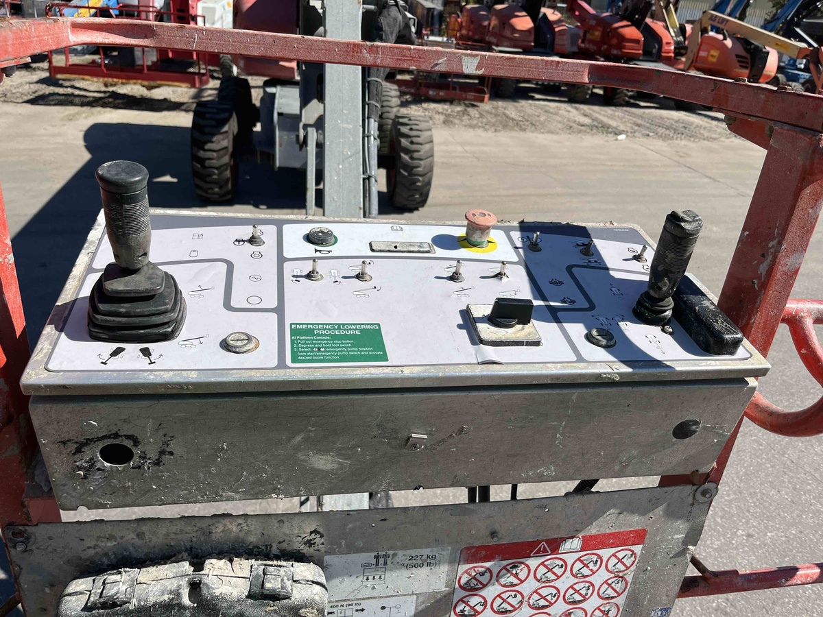 2016 Skyjack SJ66 T-5