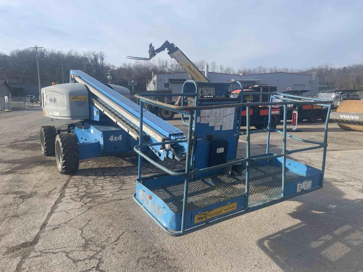 2015 Genie S-60X-2