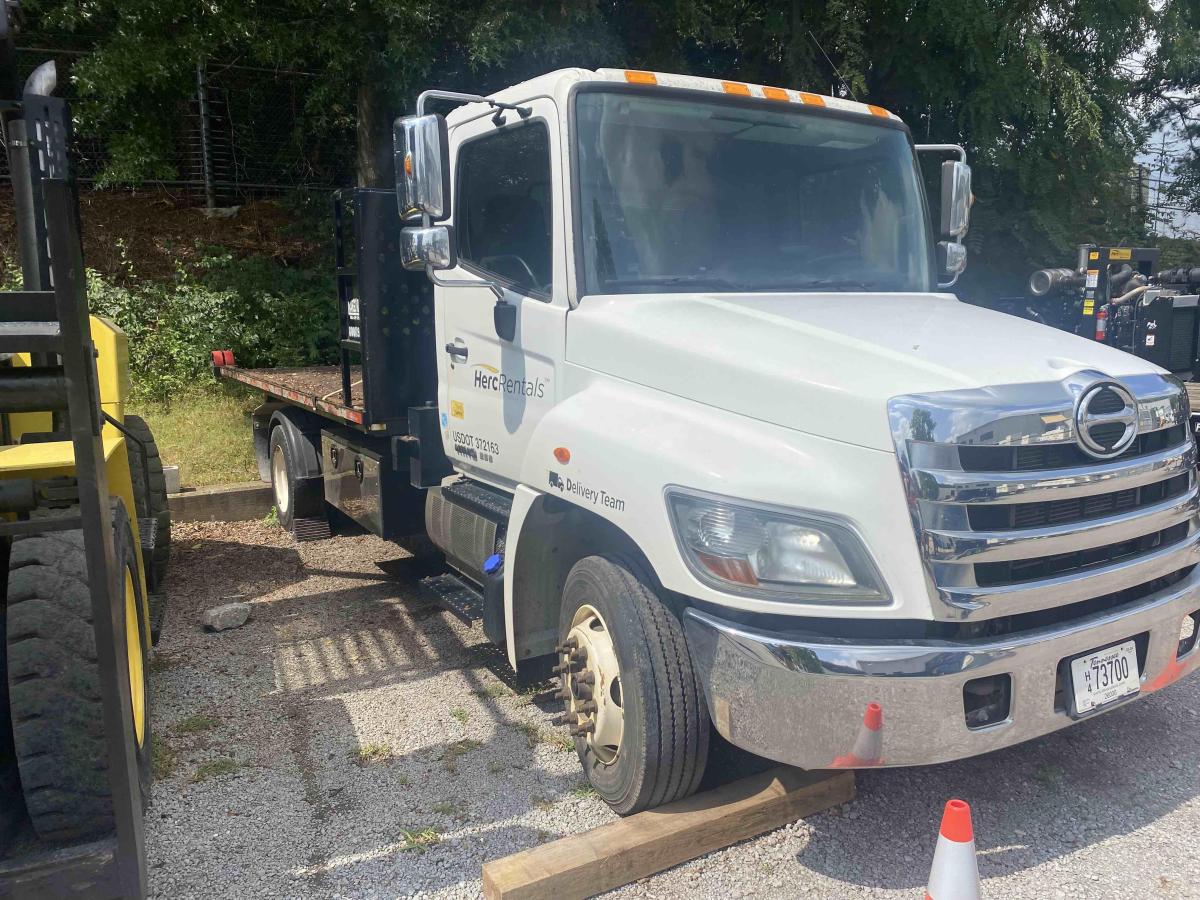 2017 Hino 258LP