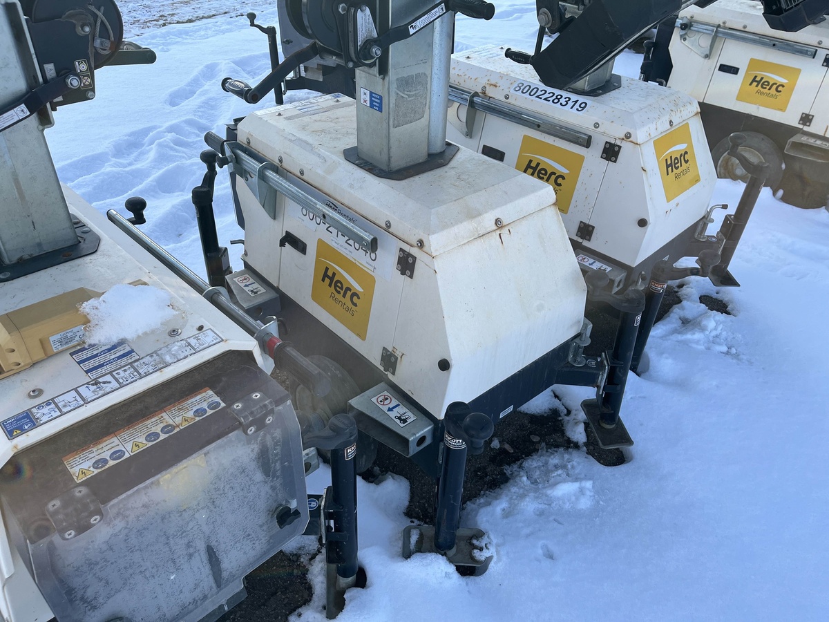 2018 Magnum PLT240-4