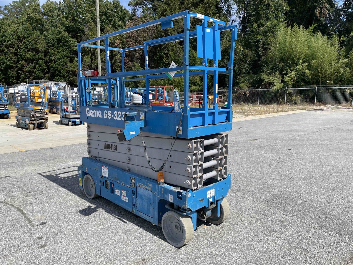 2016 Genie GS-3232-2