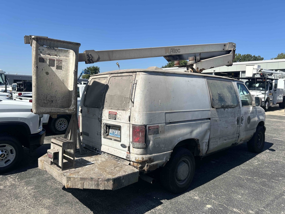 2006 Ford E350 Superduty-6