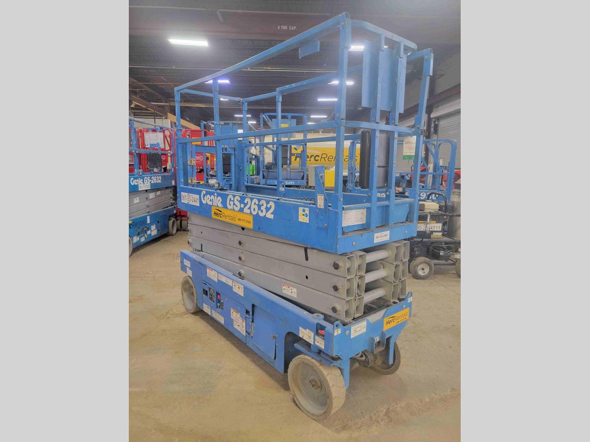 2013 Genie GS-2632