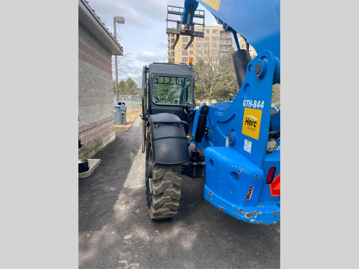 2014 Genie GTH 844-4