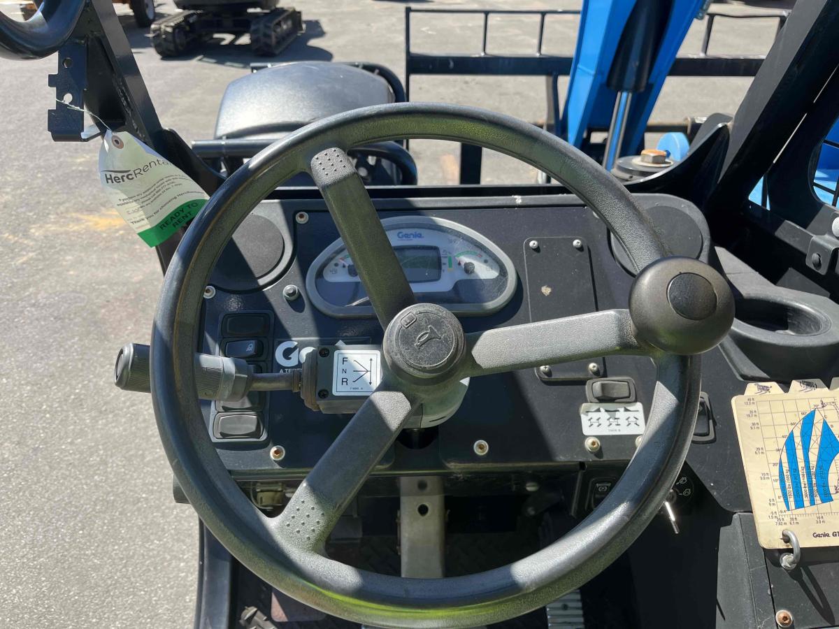 2018 Genie GTH-636