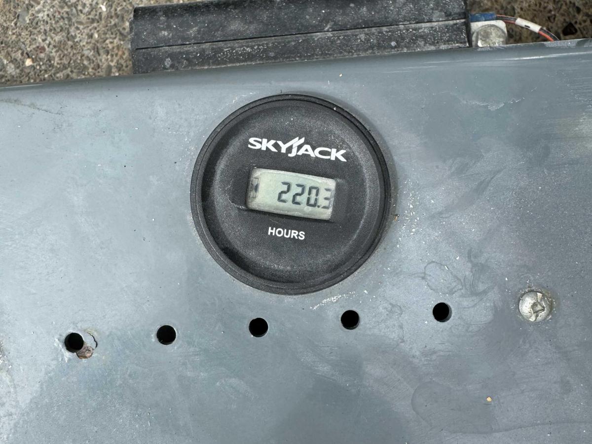 2017 Skyjack SJ3226